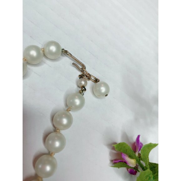 VTG Marvella Faux Pearl Necklace 8'' Hand-Knotted Signed White Adjustabl… - Picture 3 of 5